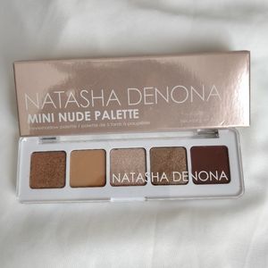 Natasha Denona
Mini Nude Eyeshadow Palette